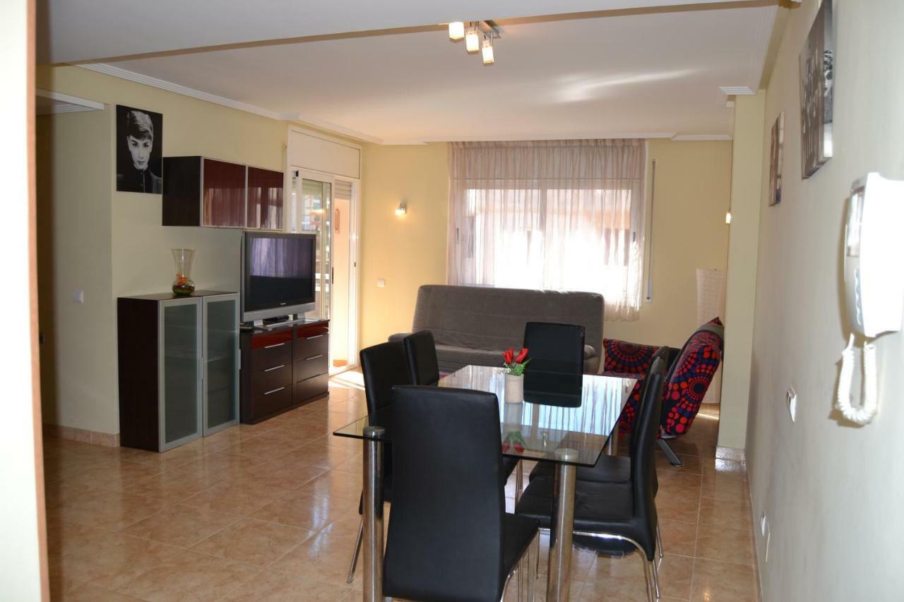 Fabuloso Apartamento Familiar Con Piscina En Salou Apartment Exterior photo