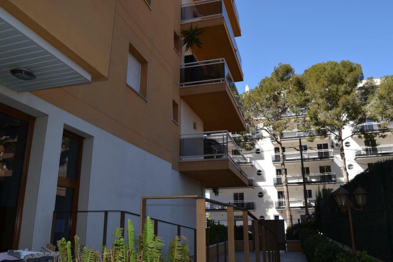 Fabuloso Apartamento Familiar Con Piscina En Salou Apartment Exterior photo